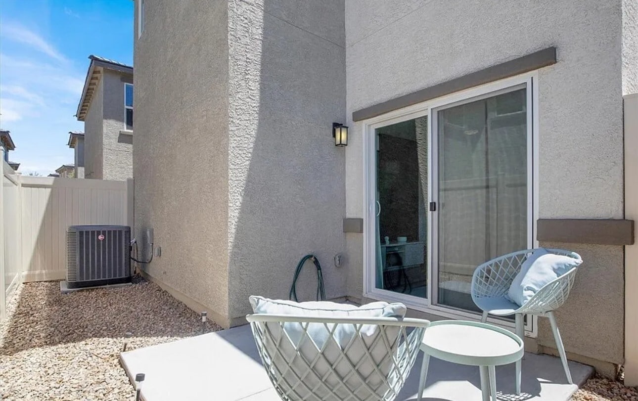 Building Photo - 2766 Atomic Tangerine Way