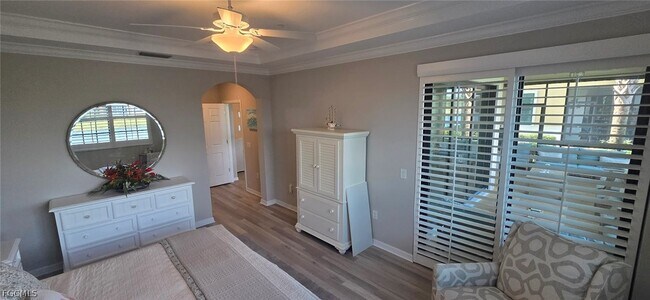 Building Photo - 10520 Casella Way