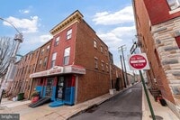 Building Photo - 1818 E Pratt St