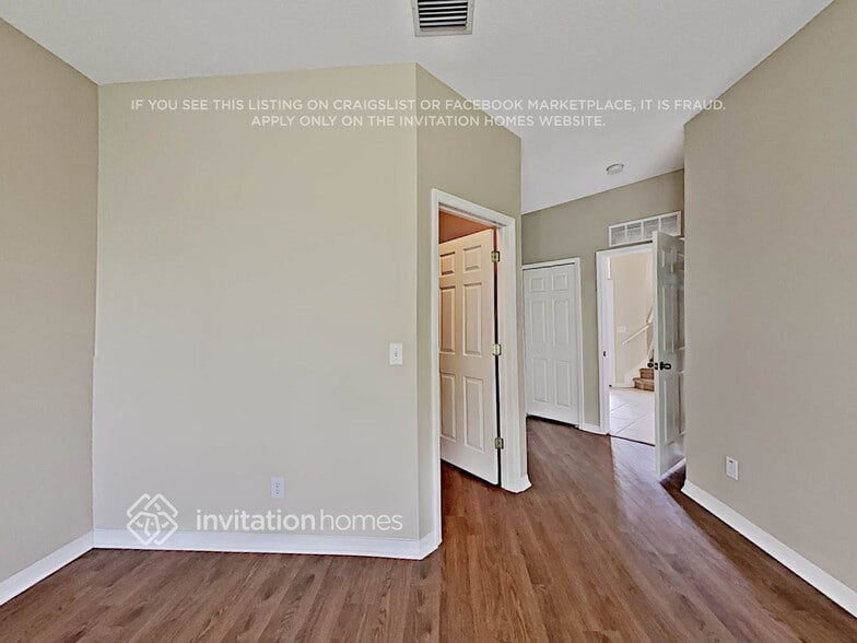Building Photo - 1605 22nd Ave W
