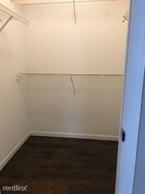 Building Photo - 2 br, 2 bath Apartment - 1300 Downing Street