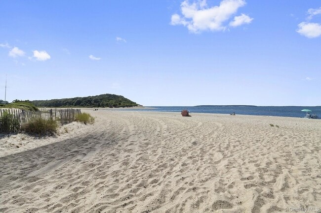 Building Photo - 42 Towd Point Rd