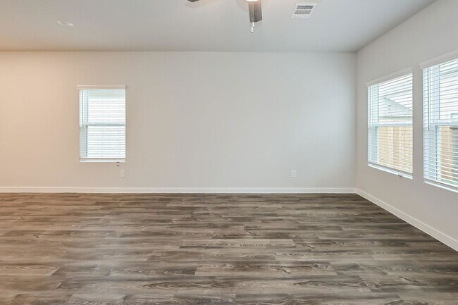 Building Photo - 17014 Pandora Wy