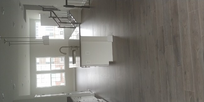 Building Photo - 1423 Onnesta Ct