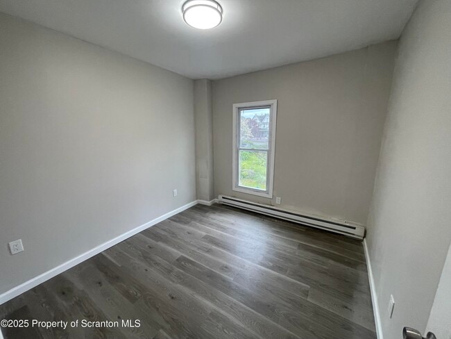 Building Photo - 1418 Monsey Ave