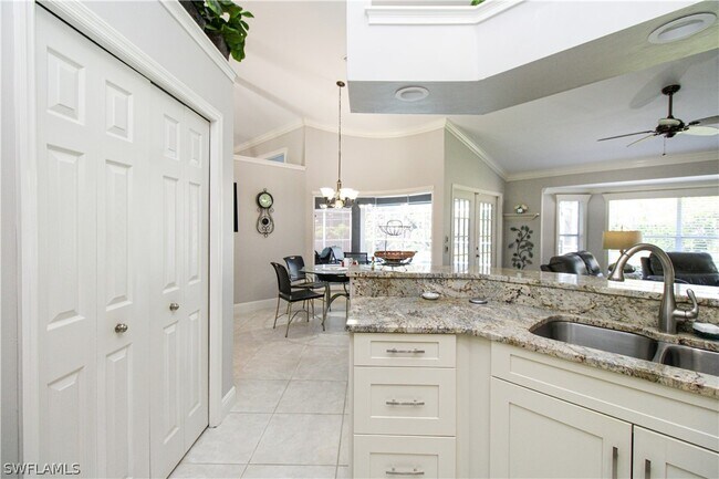 Building Photo - 333 Wentworth Ct