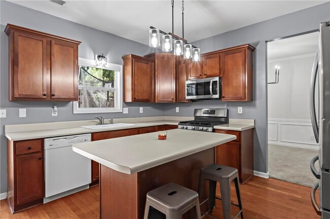 Building Photo - 2067 Peach Shoals Cir