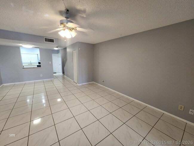 Building Photo - 1504 NW 89th Terrace