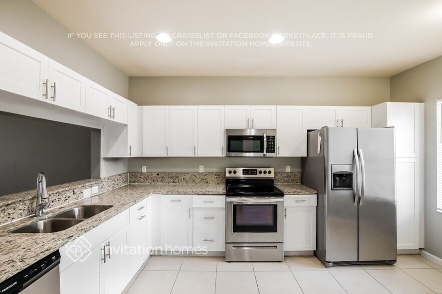 Building Photo - 8273 SW 29th St