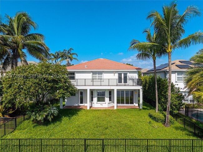 Building Photo - 5297 SW 183rd Ave