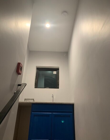 Building Photo - 1224 Wallace St