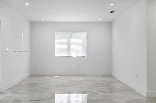 Building Photo - 2924 NW 58th St