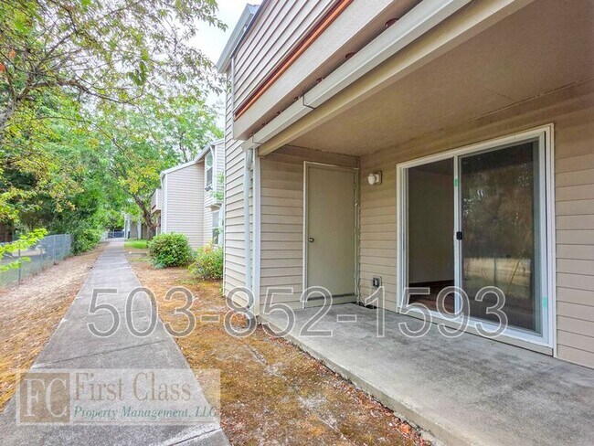 Building Photo - 1255 NW 183rd Ave