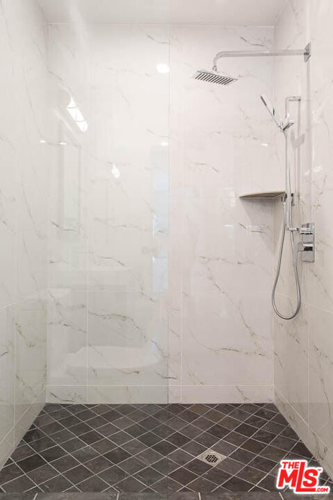 Building Photo - 1204 N Crescent Heights Blvd