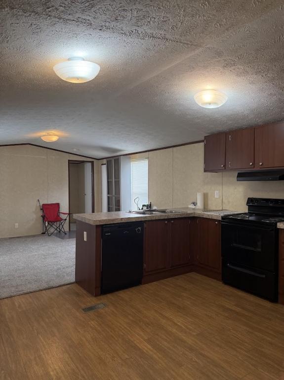 Building Photo - 208 Overland Trail