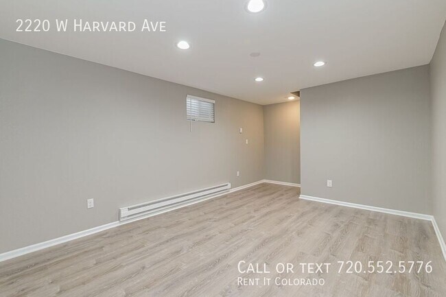 Building Photo - 2220 W Harvard Ave