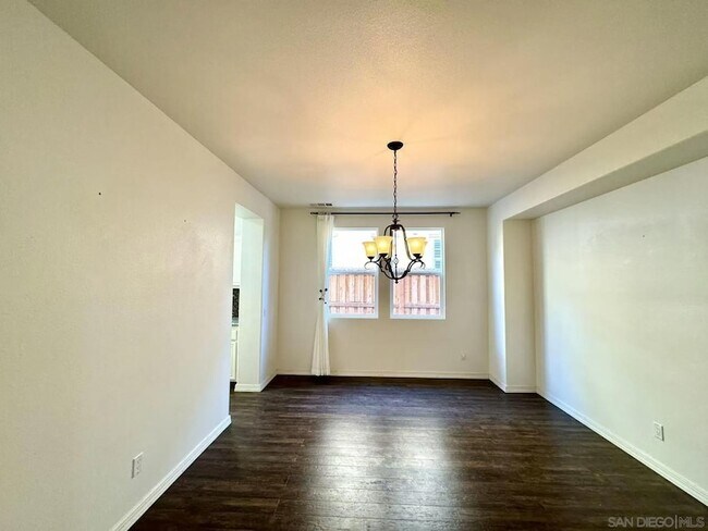 Building Photo - 1078 Augusta Cir