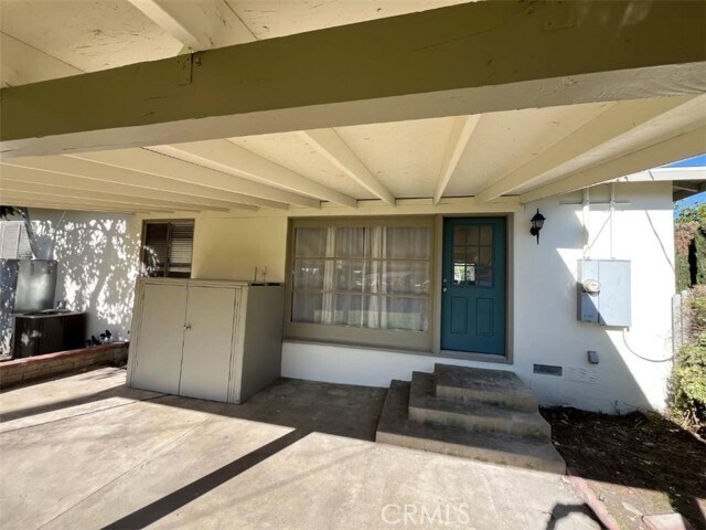 Building Photo - 450 St Augustine Ave