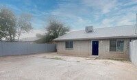 Building Photo - 498 E Mesquite Ave