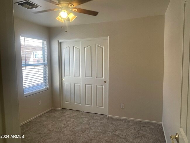 Building Photo - 15263 N 67th Dr