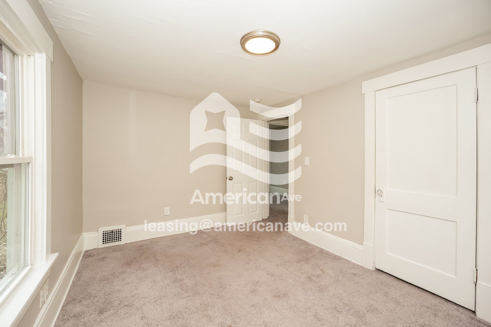 Building Photo - 1919 Widmer Ct NE