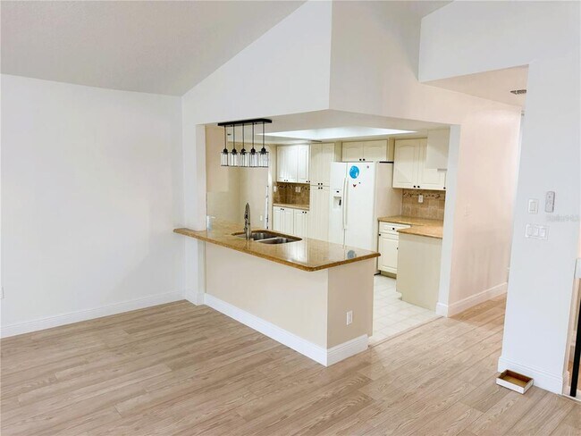 Building Photo - 4560 Rickover Ct