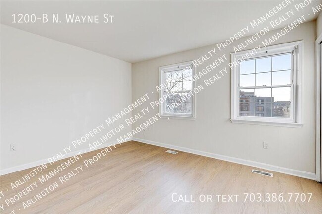 Building Photo - 1200-B N Wayne St