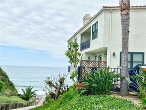 Building Photo - 258 W Escalones