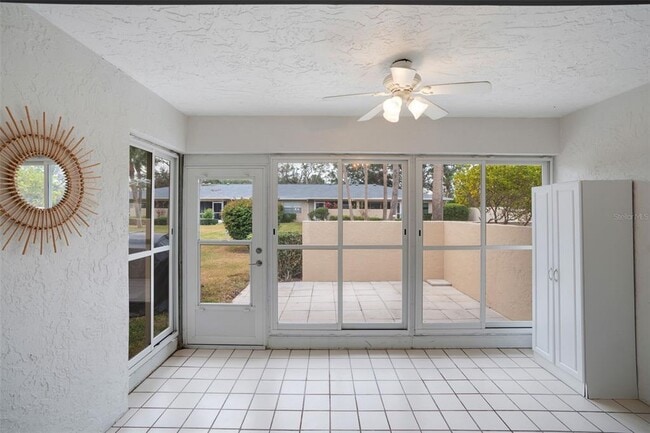 Building Photo - 6884 W Country Club Ln