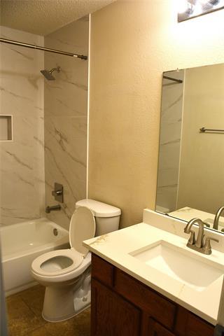 Building Photo - 9809 Carter Dr