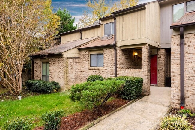 Primary Photo - 7930 Charter Oak Ln