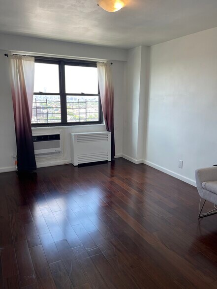 Building Photo - 149 Thomas S Boyland St