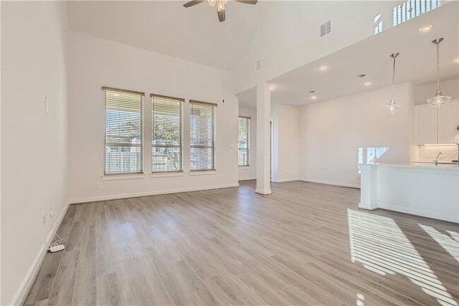 Building Photo - 4504 Post Loop