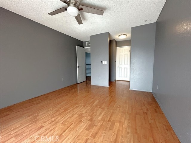 Building Photo - 1924 Hawaii St