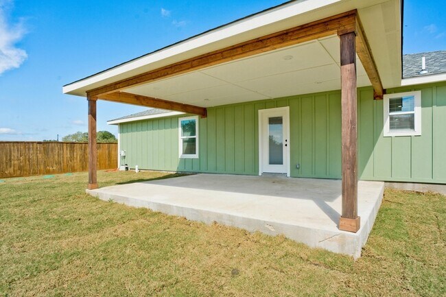 Building Photo - 3719 Washington Trail