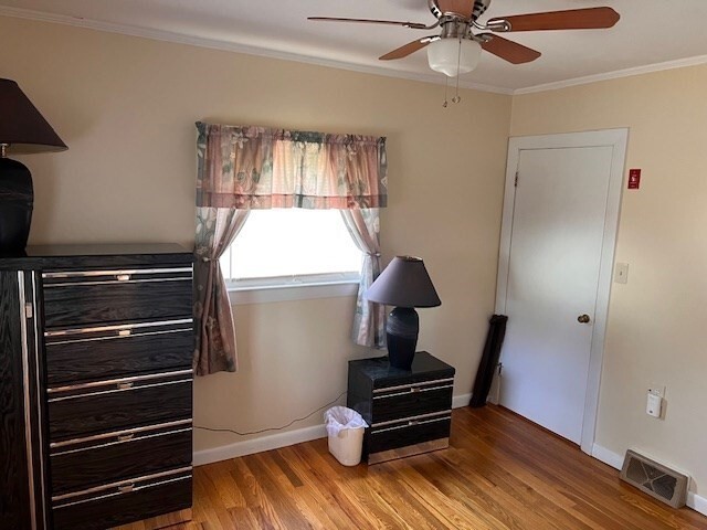 Building Photo - 59 S Shore Dr