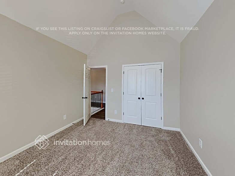 Building Photo - 100 Hamilton Pointe Dr