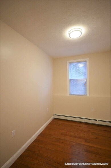 Building Photo - 349 Sumner St