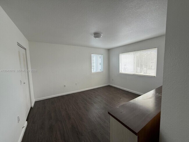 Building Photo - 15470 SW 284th St