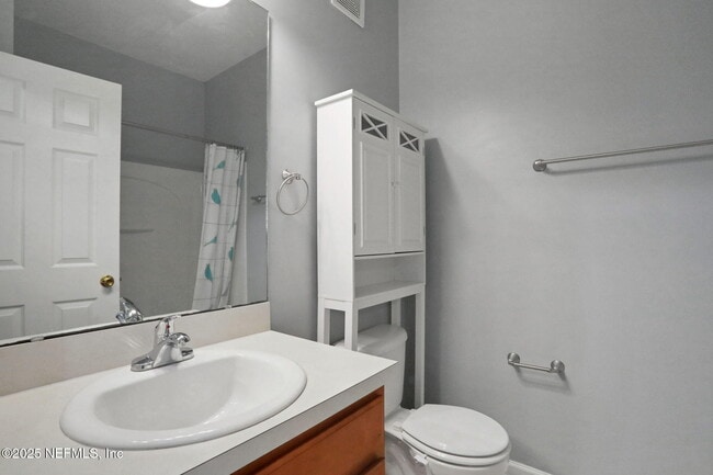 Building Photo - 9744 Summer Grove Way W