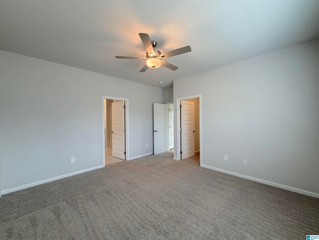 Building Photo - 14707 Mountain Strm Dr