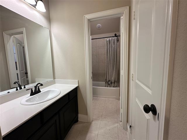 Building Photo - 261 Pennridge Dr