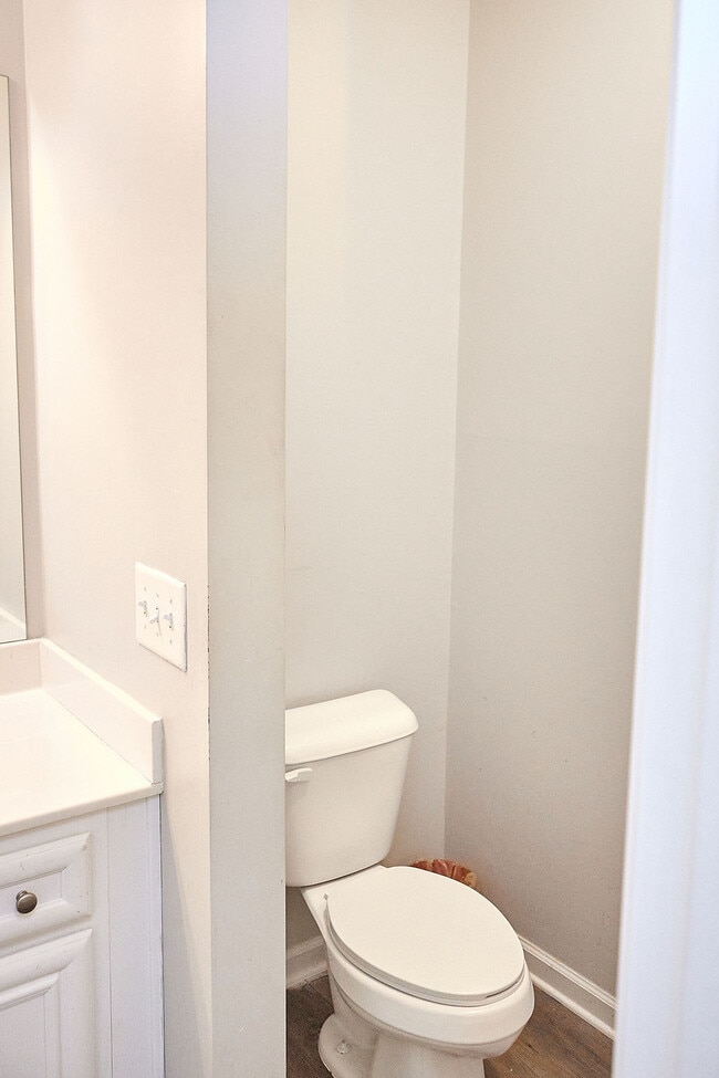 Building Photo - 7687 Volion Dr