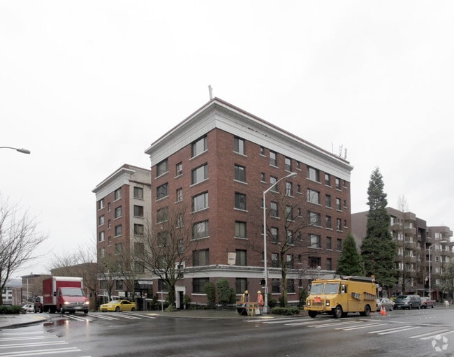 Building Photo - The Humphrey