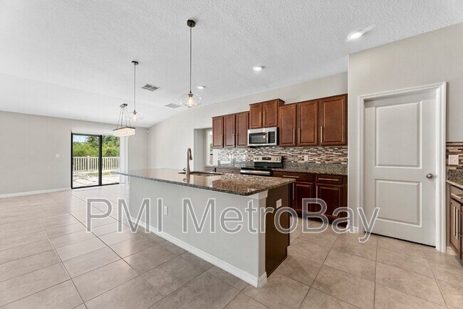 Building Photo - 9703 Sage Creek Dr