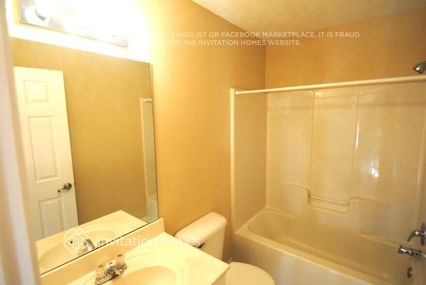 Building Photo - 4088 Water Hole Ct