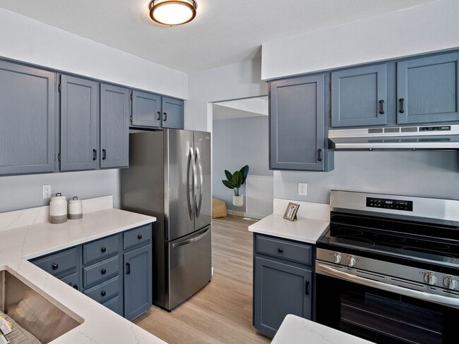 Building Photo - For Rent – Beautiful 4 Bedroom Home in Pal...