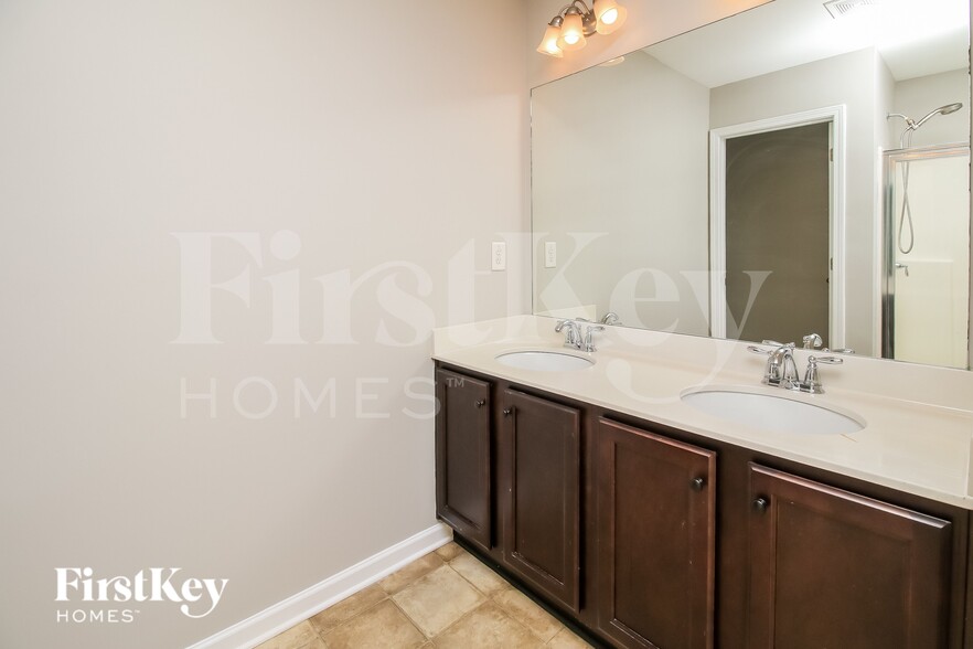 Building Photo - 428 Rankin Cir