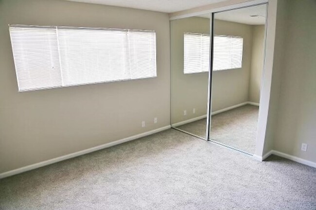 Building Photo - San Ramon Single Story 3 Bd/2 Ba, New Pain...