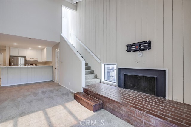 Building Photo - 23521 Ave La Caza